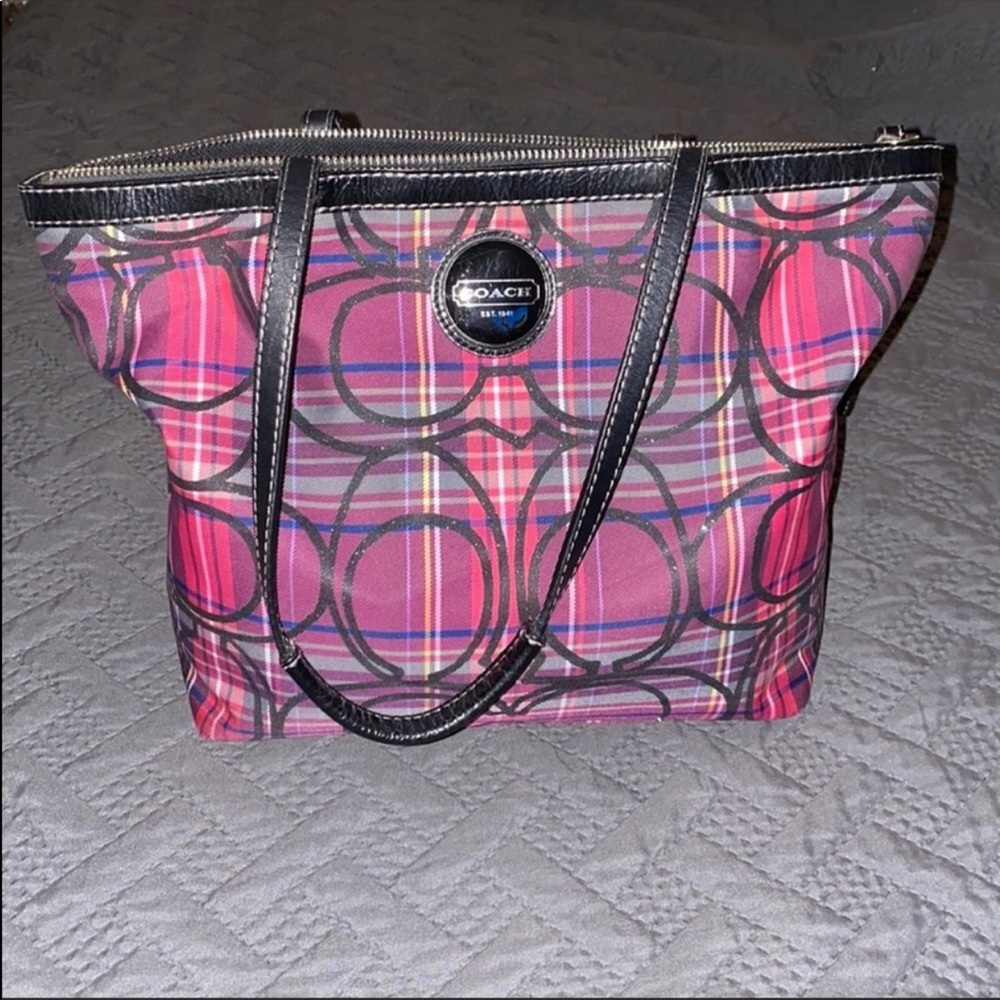 Coach shoulder bag 😍